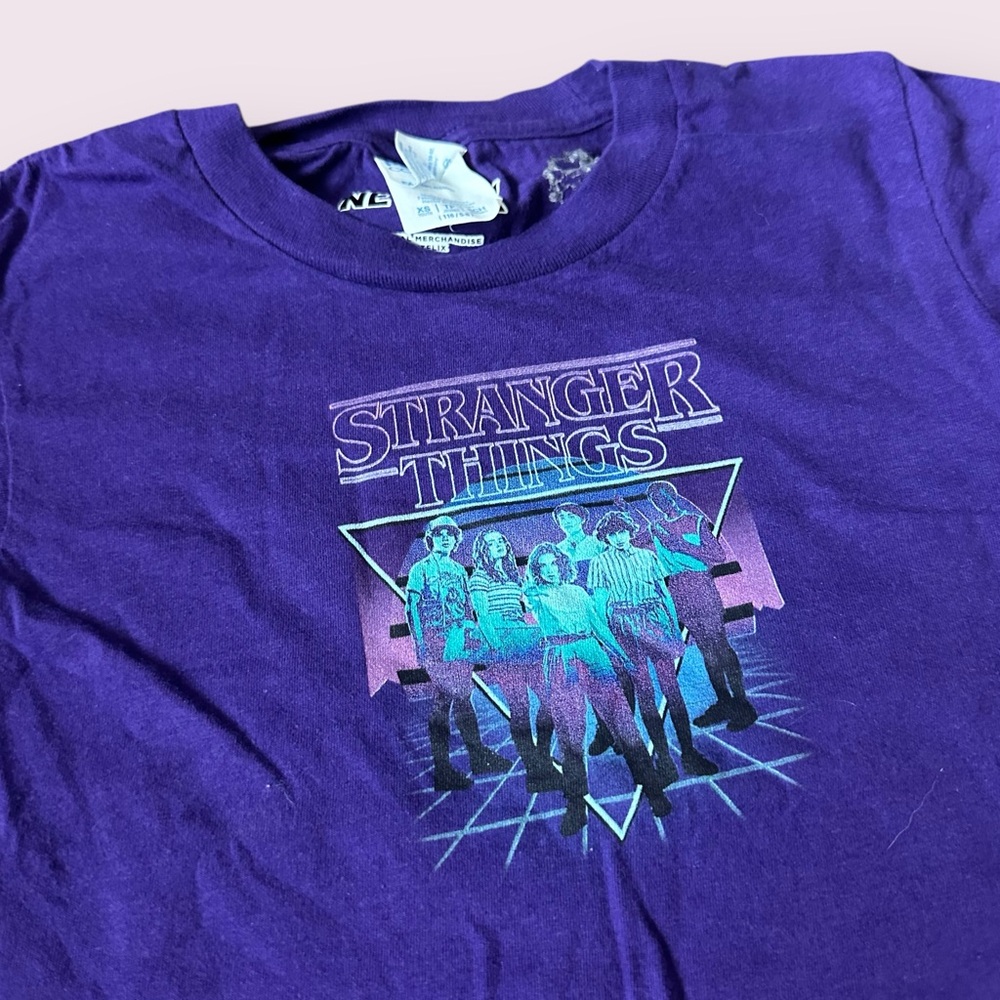 Girls Stranger Things Netflix Graphic Purple T-Shirt Size XS - Picture 3 of 8